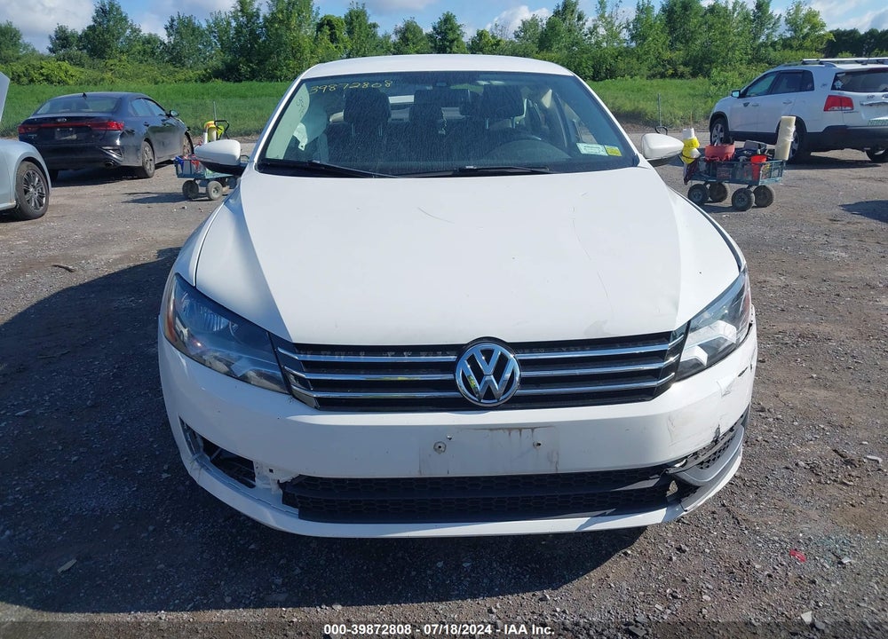 2012 VOLKSWAGEN PASSAT 2.5L SE VIN: 1VWBP7A38CC045242