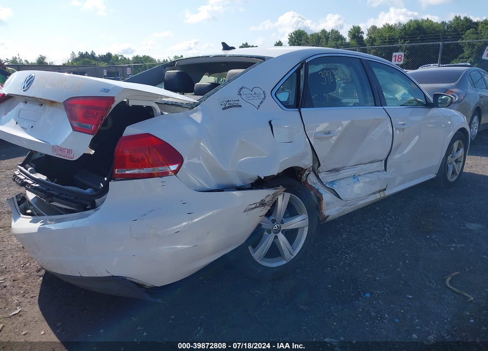 2012 VOLKSWAGEN PASSAT 2.5L SE VIN: 1VWBP7A38CC045242