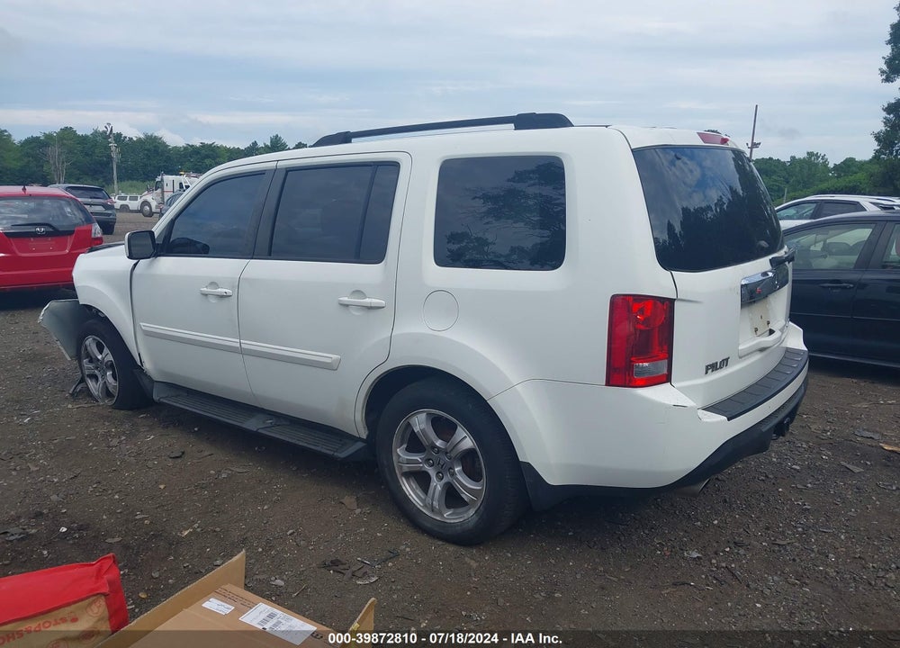 2013 HONDA PILOT EX-L VIN: 5FNYF4H58DB025065