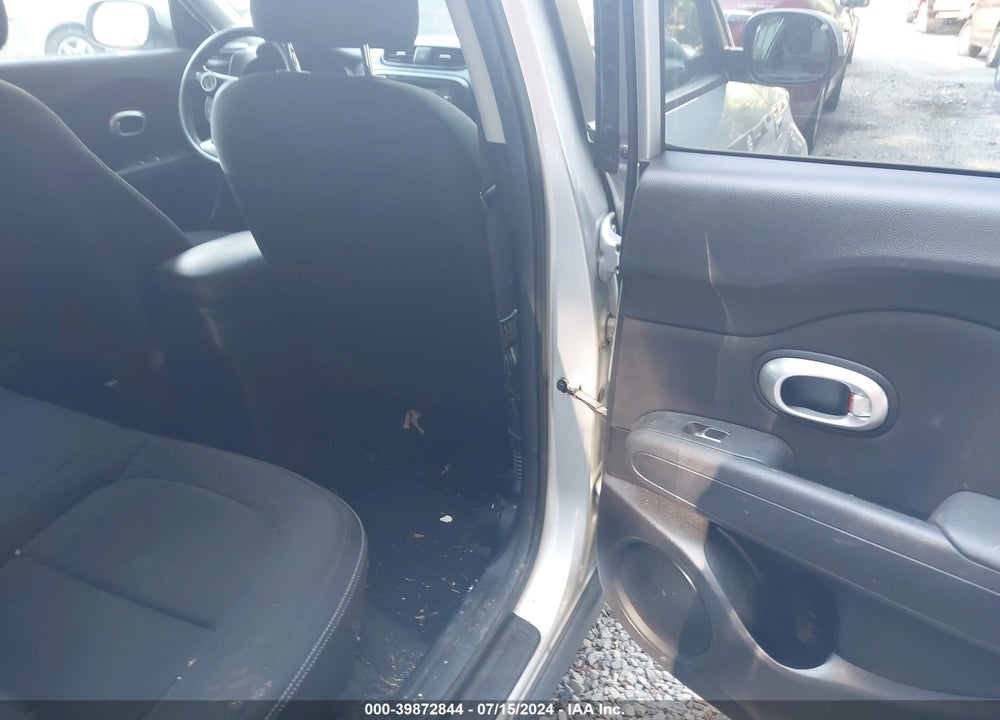 2018 KIA SOUL VIN: KNDJP3A52J7537408