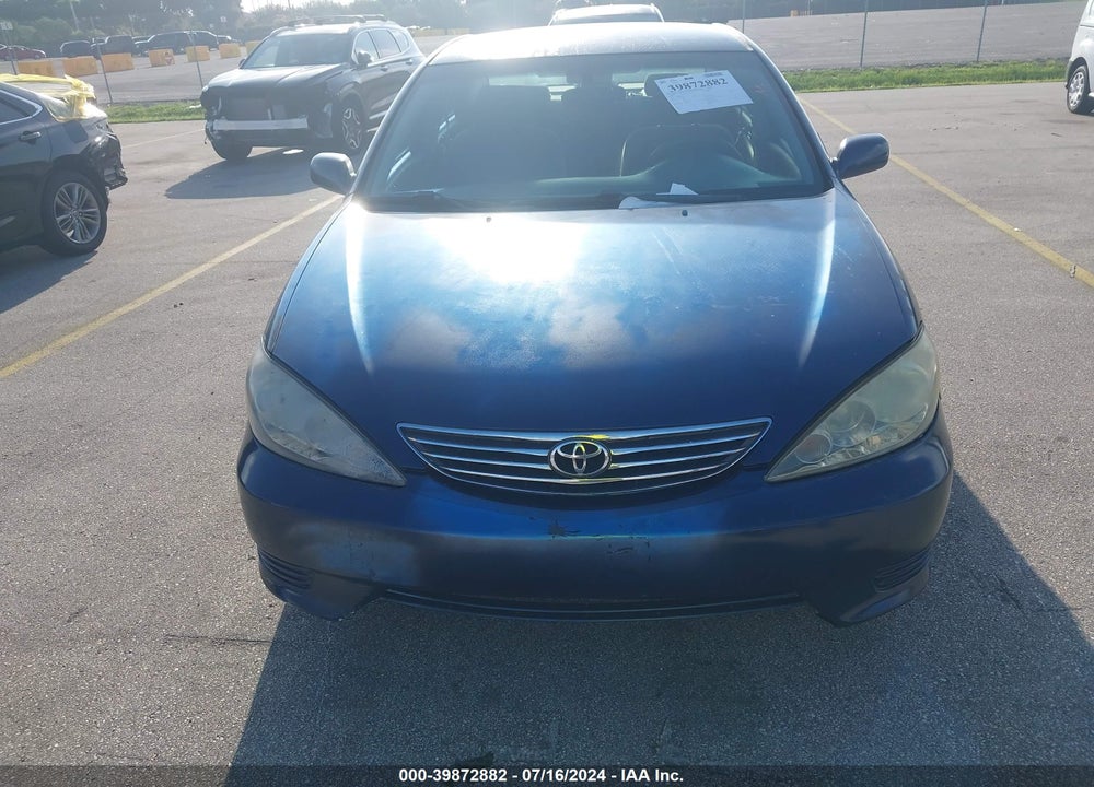 2005 TOYOTA CAMRY LE VIN: 4T1BE30K35U038122