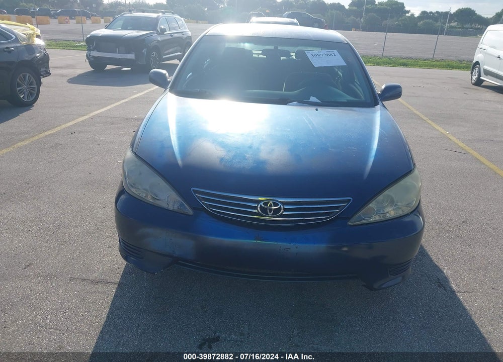 2005 TOYOTA CAMRY LE VIN: 4T1BE30K35U038122