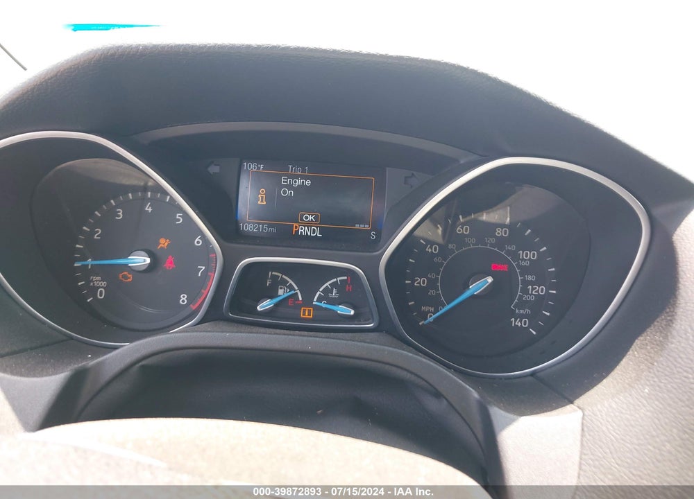 2016 FORD FOCUS SE VIN: 1FADP3K22GL221823