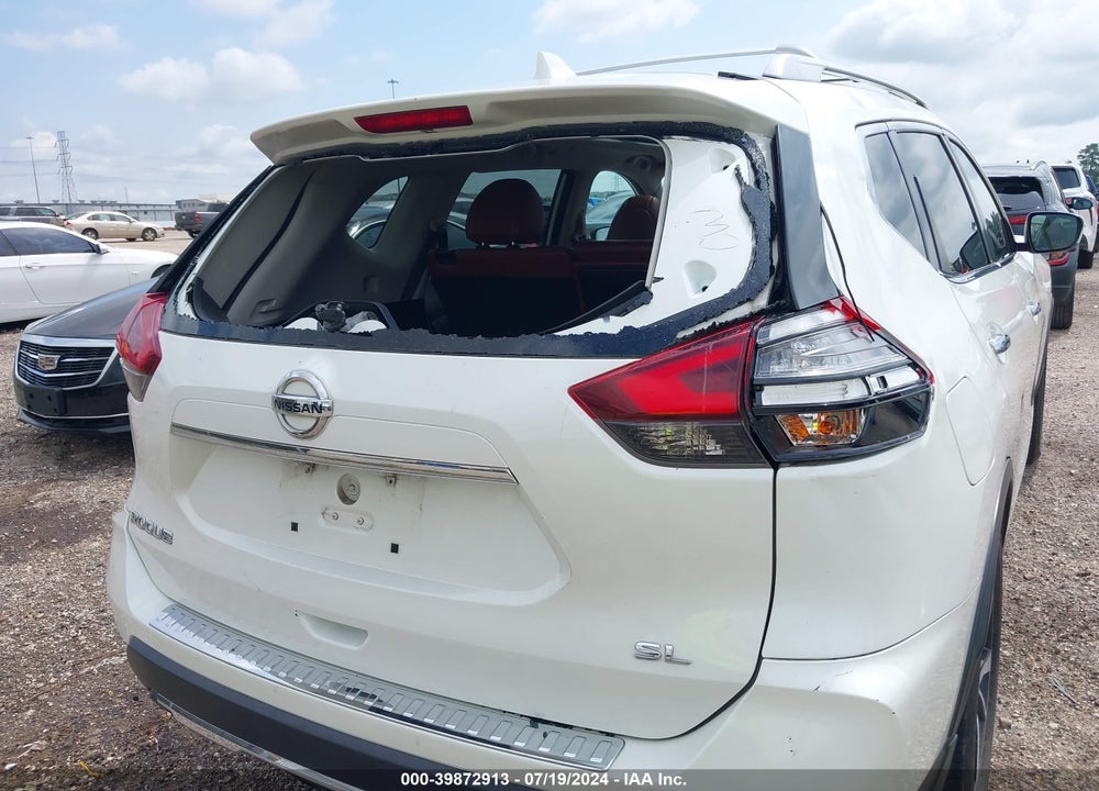 2017 NISSAN ROGUE SL VIN: 5N1AT2MT8HC864716