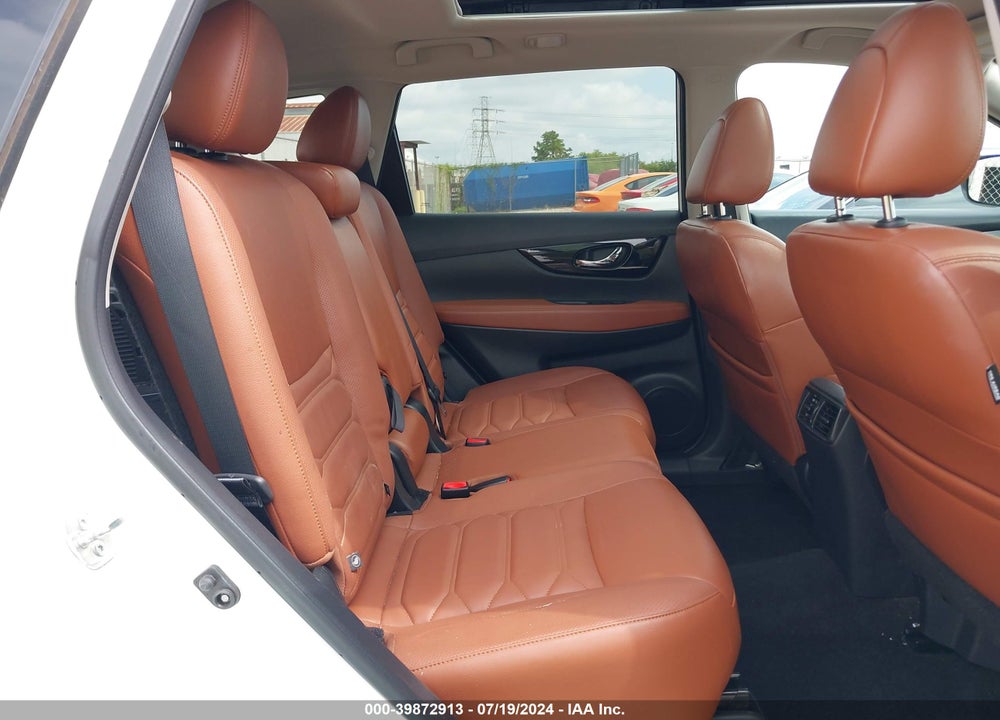 2017 NISSAN ROGUE SL VIN: 5N1AT2MT8HC864716