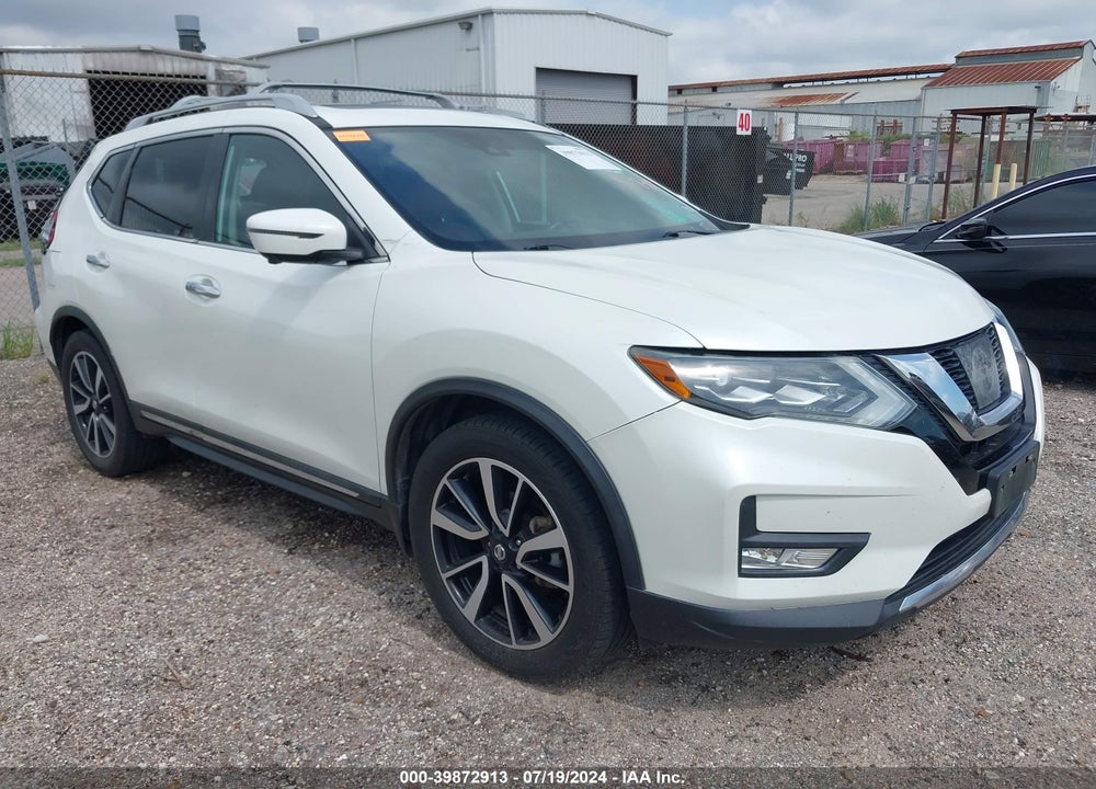 2017 NISSAN ROGUE SL VIN: 5N1AT2MT8HC864716