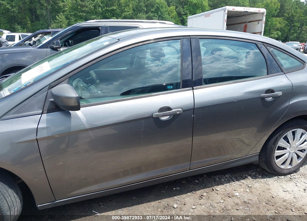 2012 FORD FOCUS VIN: 1FAHP3F29CL352303