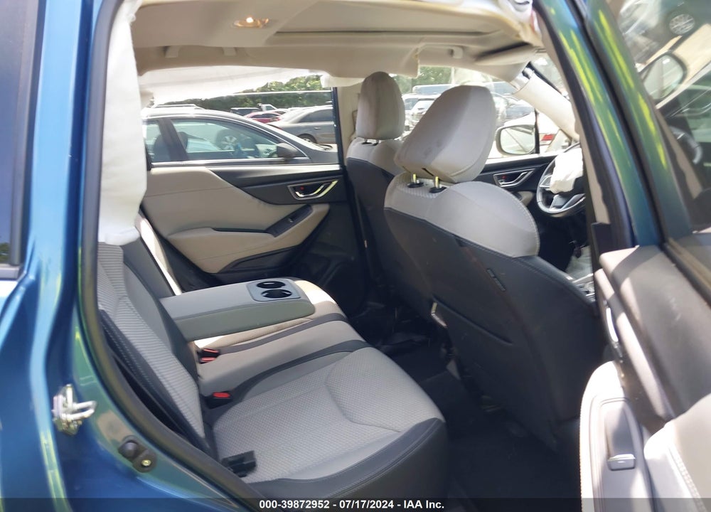 2019 SUBARU FORESTER PREMIUM VIN: JF2SKAEC6KH440807