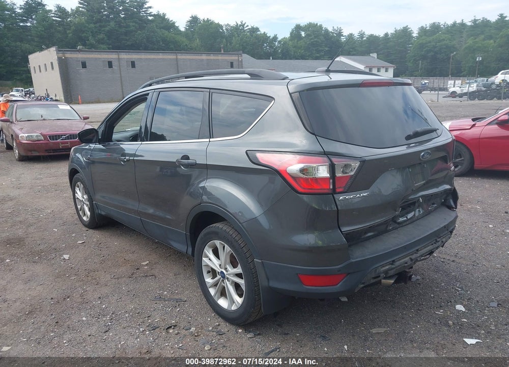 2018 FORD ESCAPE SE VIN: 1FMCU0GD7JUB84983