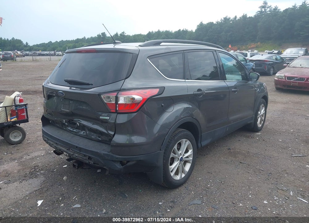 2018 FORD ESCAPE SE VIN: 1FMCU0GD7JUB84983