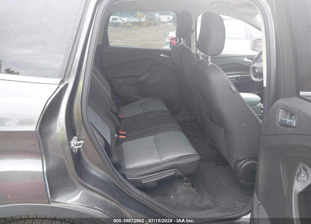 2018 FORD ESCAPE SE VIN: 1FMCU0GD7JUB84983