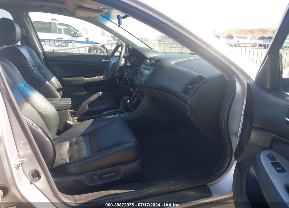 2007 HONDA ACCORD 3.0 EX VIN: 1HGCM66537A025164