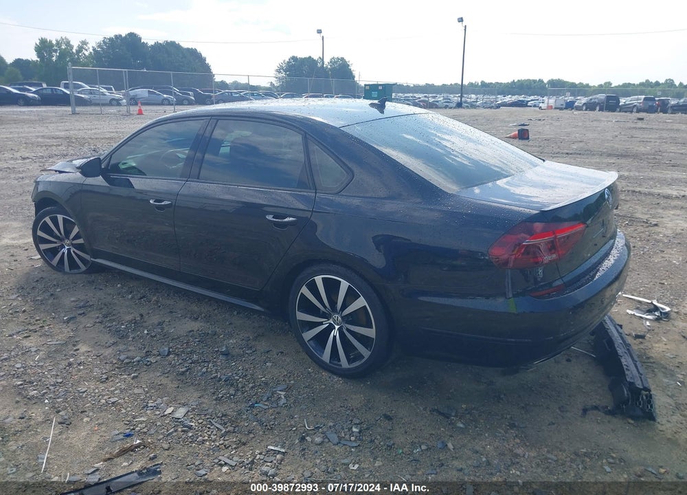 2018 VOLKSWAGEN PASSAT VIN: 1VWJM7A39JC038057