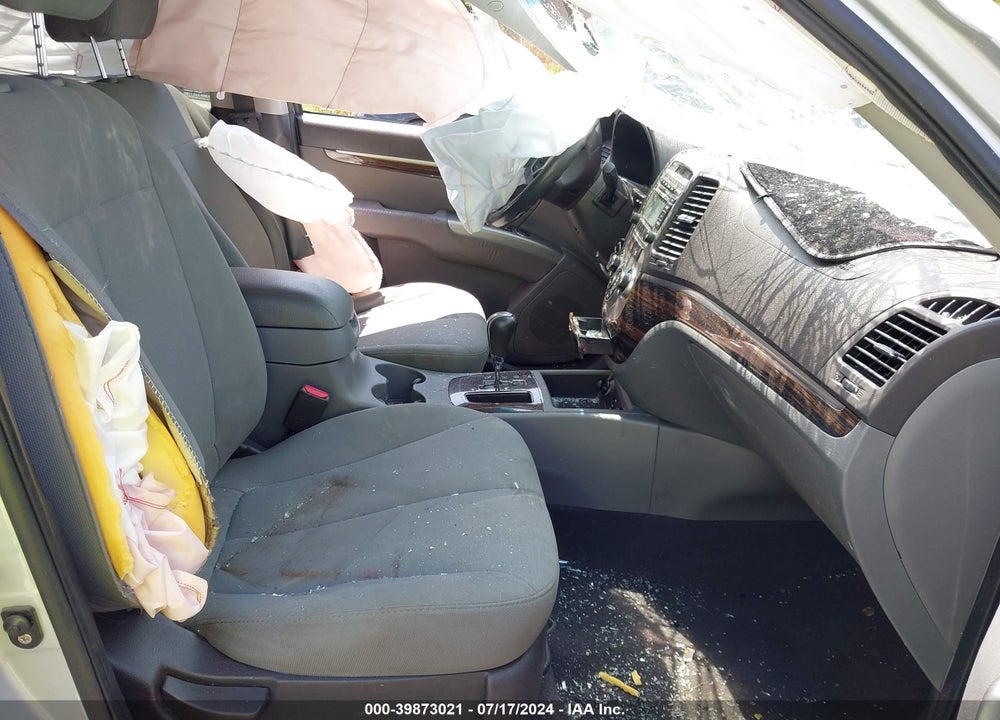 2010 HYUNDAI SANTA FE GLS VIN: 5NMSGDAB4AH373507