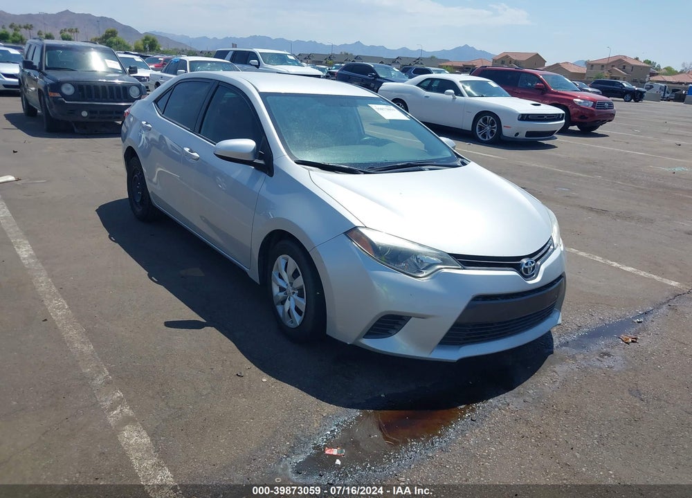 2015 TOYOTA COROLLA LE VIN: 5YFBURHE4FP352093