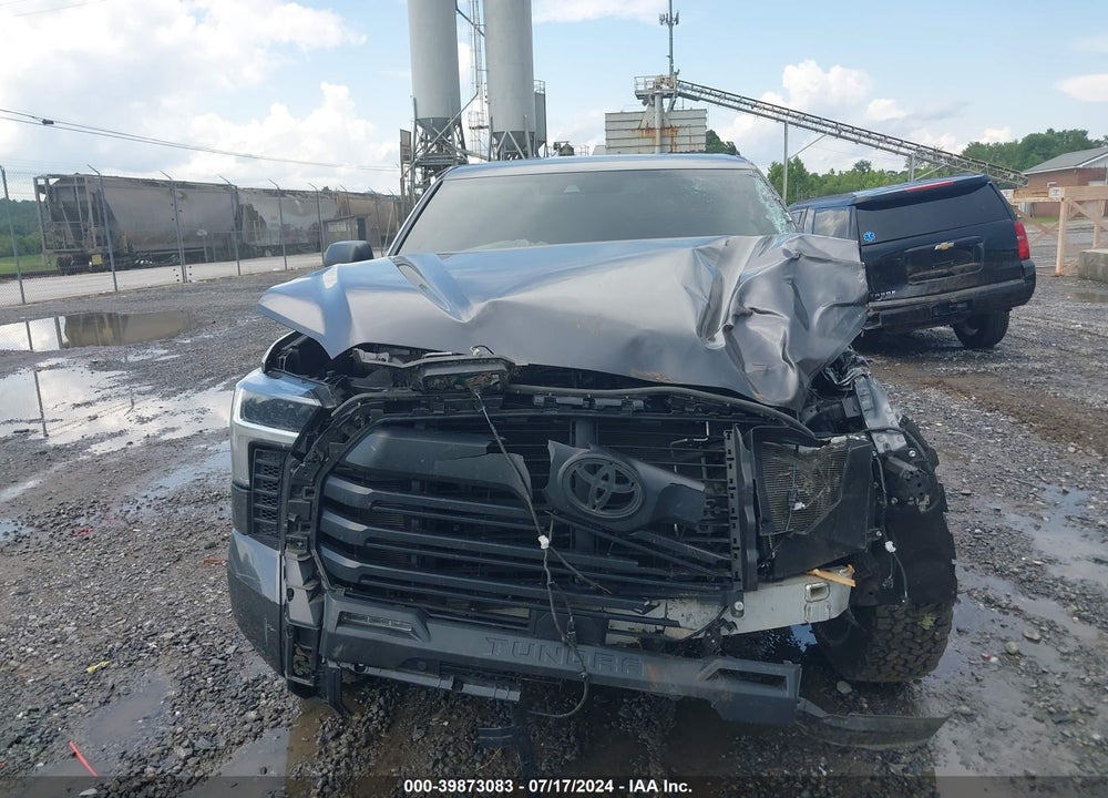 2022 TOYOTA TUNDRA SR5 VIN: 5TFLA5DB1NX038015
