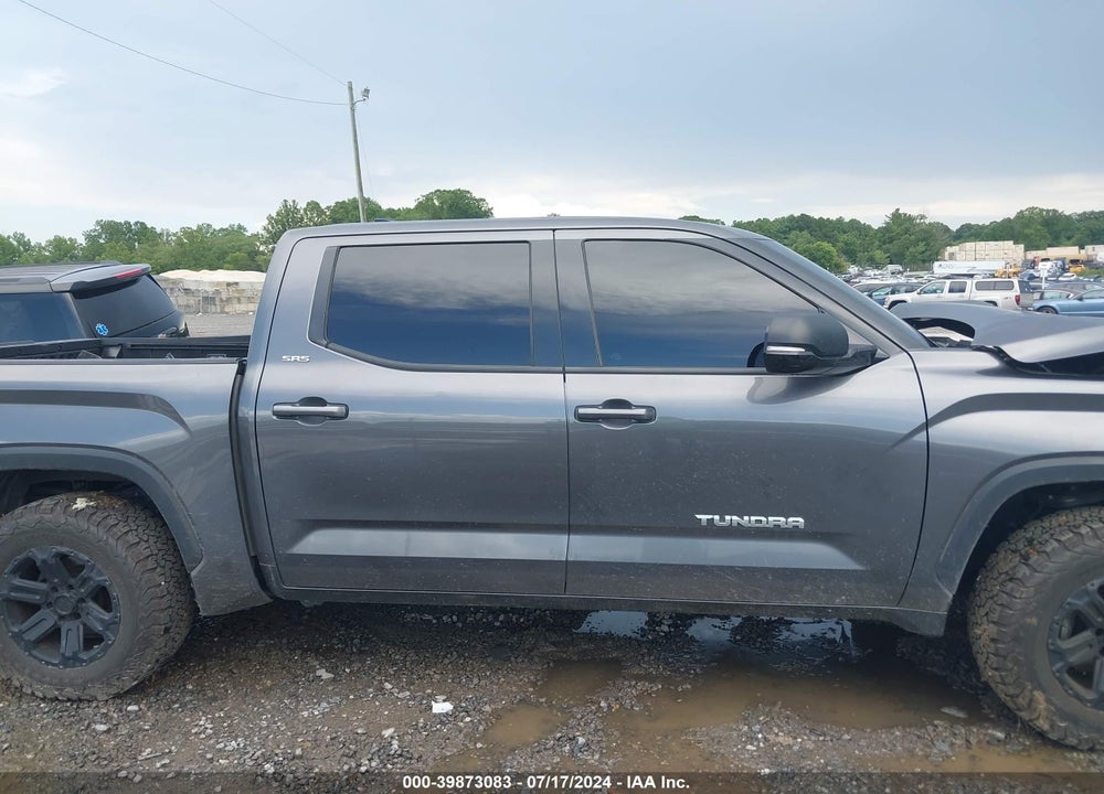 2022 TOYOTA TUNDRA SR5 VIN: 5TFLA5DB1NX038015