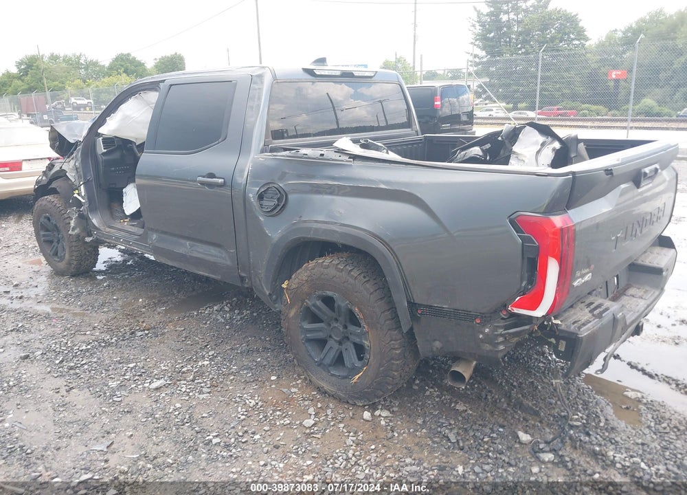 2022 TOYOTA TUNDRA SR5 VIN: 5TFLA5DB1NX038015