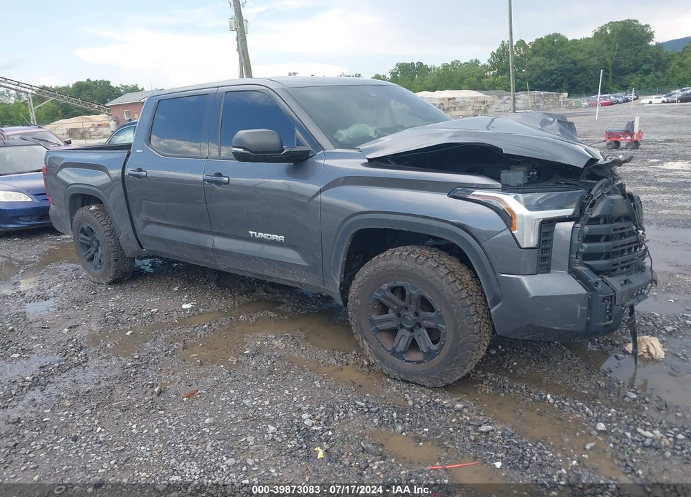 2022 TOYOTA TUNDRA SR5 VIN: 5TFLA5DB1NX038015