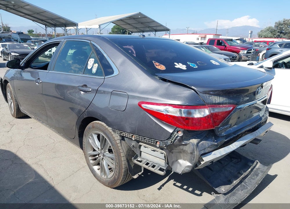 2017 TOYOTA CAMRY SE VIN: 4T1BF1FK6HU301362