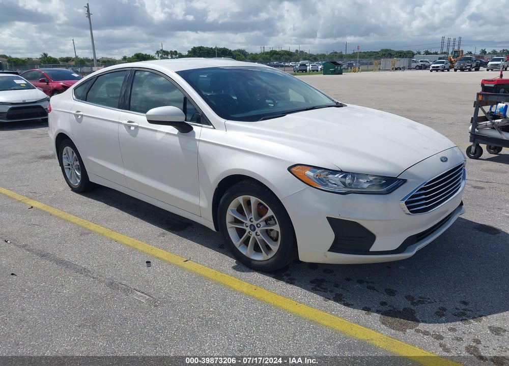 2020 FORD FUSION SE VIN: 3FA6P0HD6LR233842