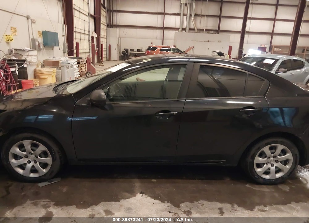 2013 MAZDA 3 I SV VIN: JM1BL1TF5D1832066
