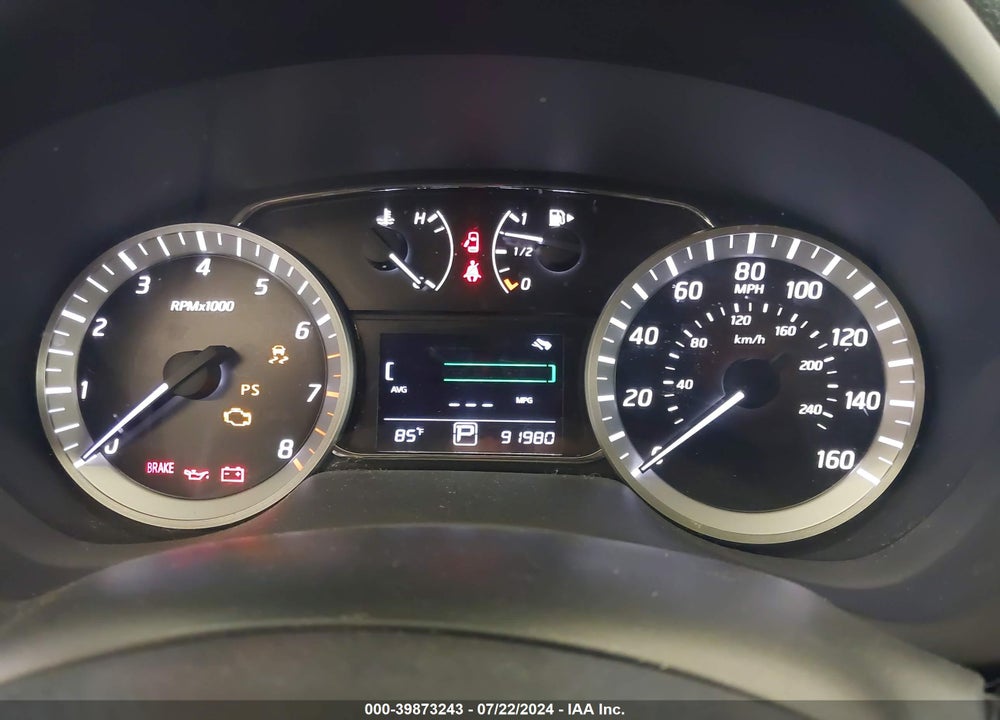 2013 NISSAN SENTRA SR VIN: 3N1AB7AP3DL686873