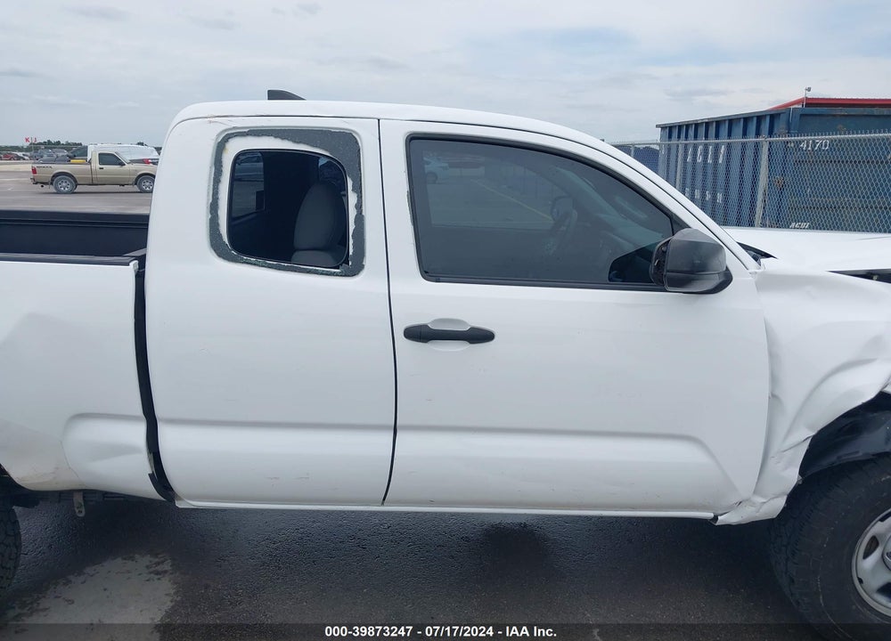 2017 TOYOTA TACOMA SR VIN: 5TFRX5GN7HX083592