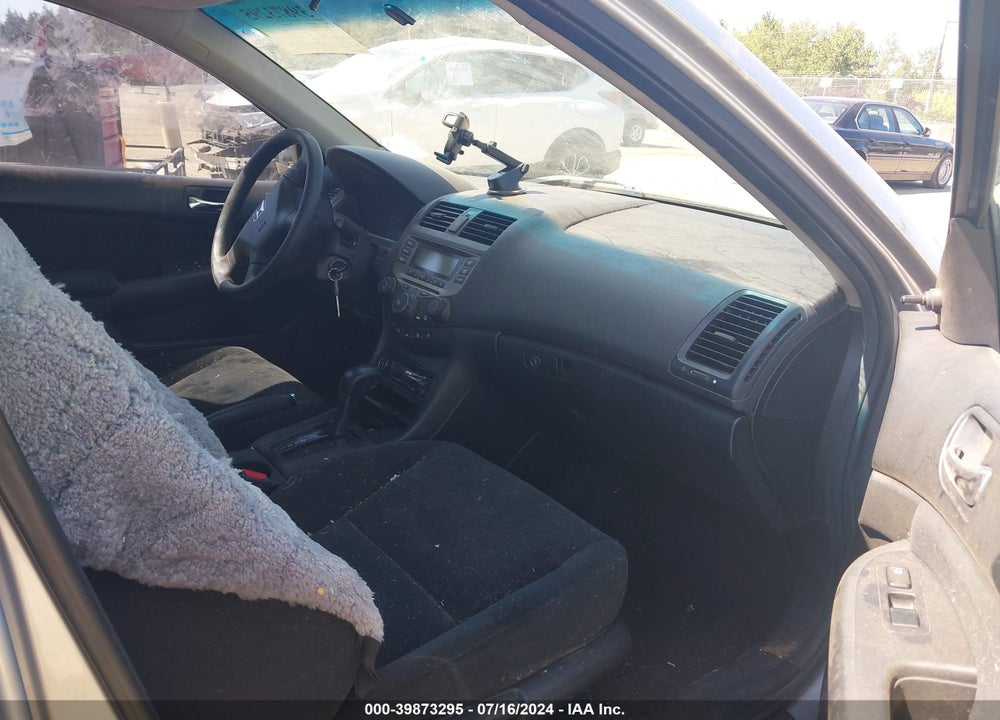 2007 HONDA ACCORD 2.4 VP VIN: 1HGCM56187A085304