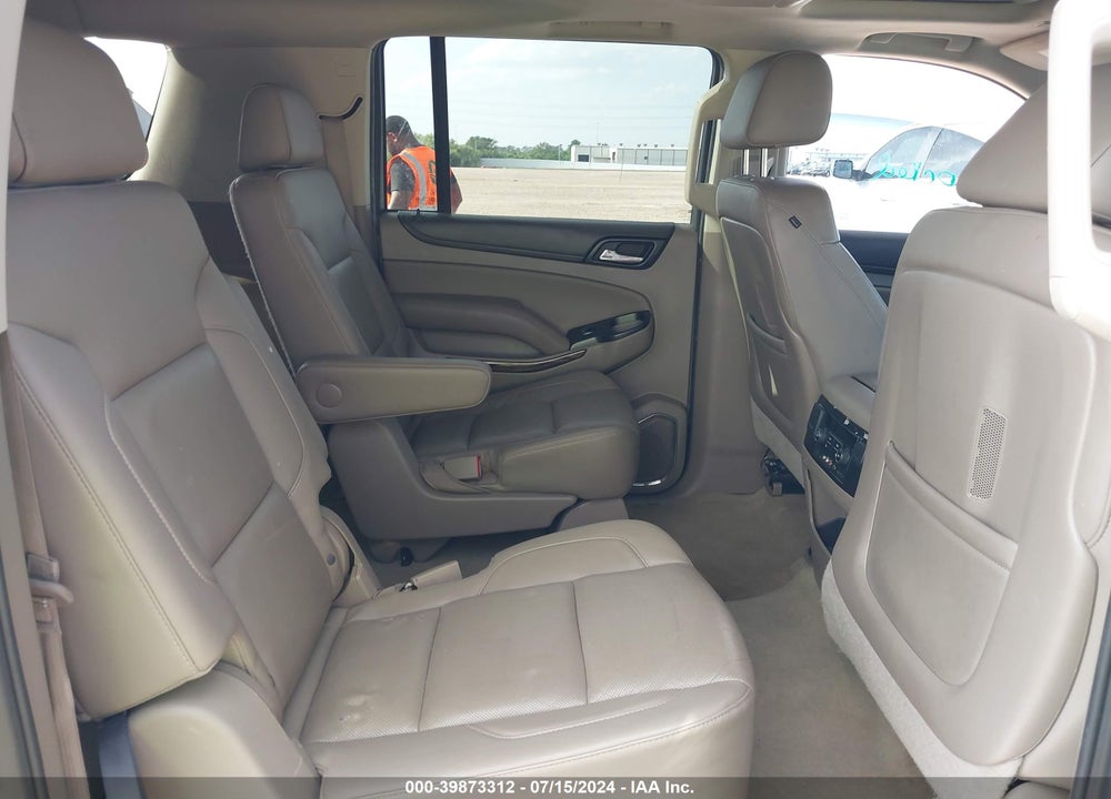 2016 GMC YUKON XL SLT VIN: 1GKS1GKC4GR252124