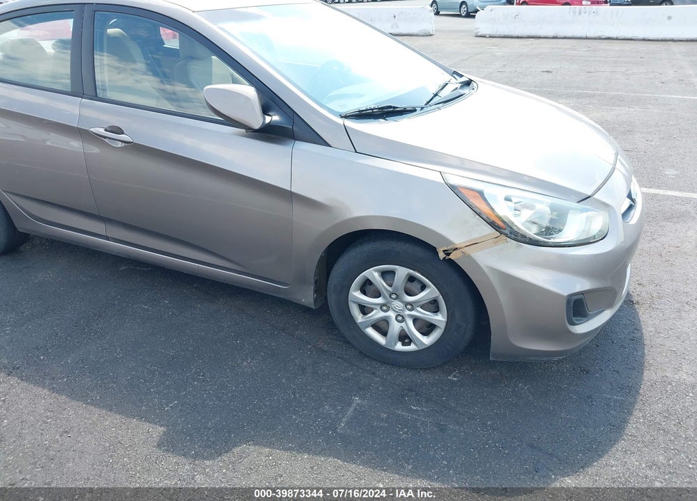 2014 HYUNDAI ACCENT GLS VIN: KMHCT4AE0EU682900