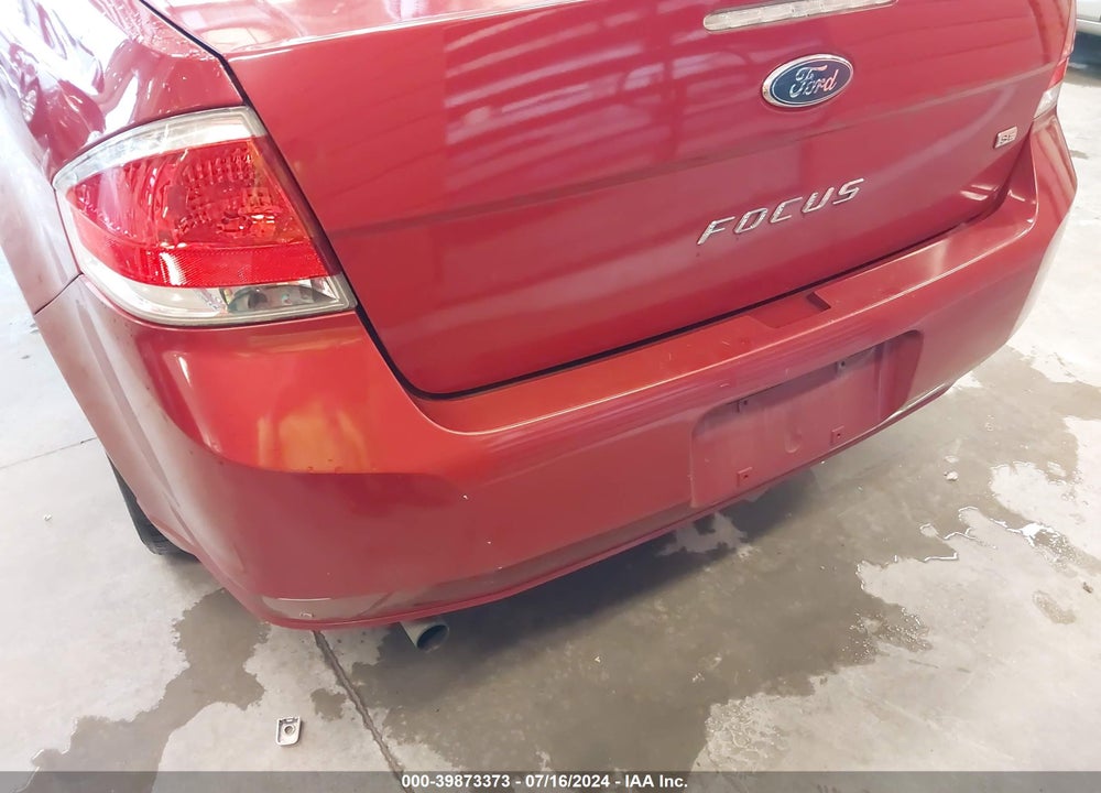 2011 FORD FOCUS SE VIN: 1FAHP3FN8BW148373