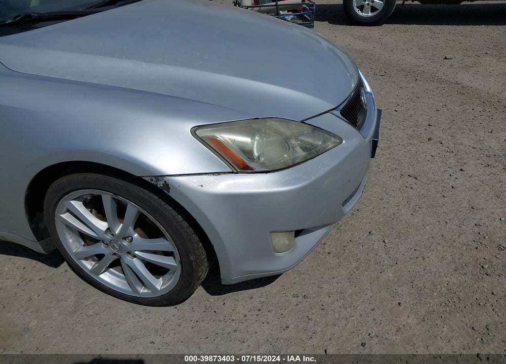 2006 LEXUS IS 350 VIN: JTHBE262365004228
