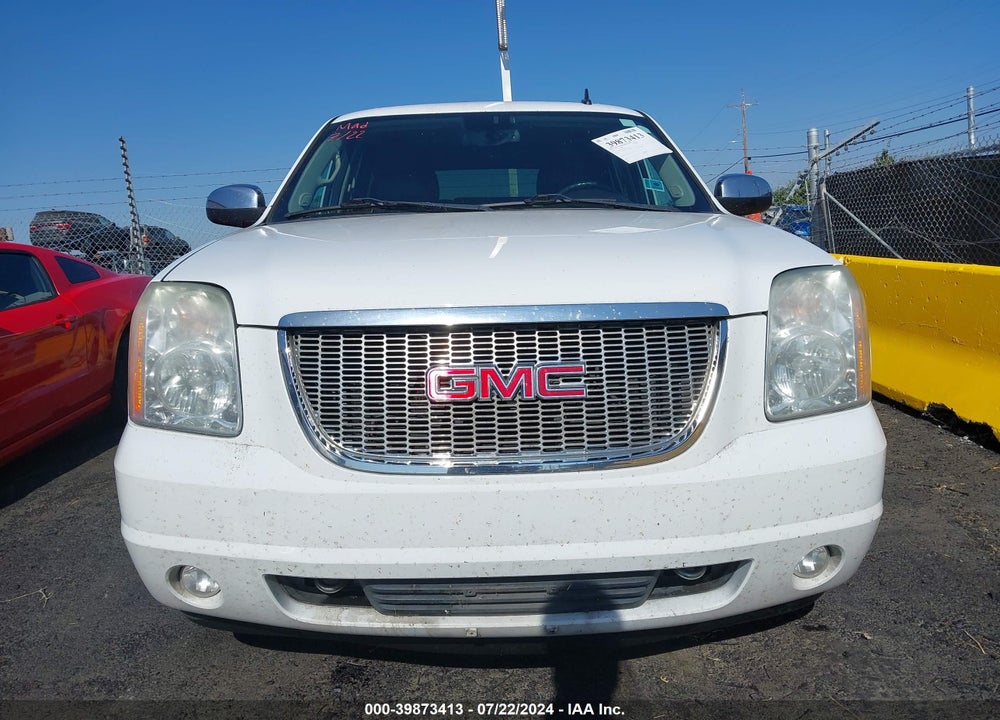 2011 GMC YUKON SLT VIN: 1GKS2CE0XBR264617