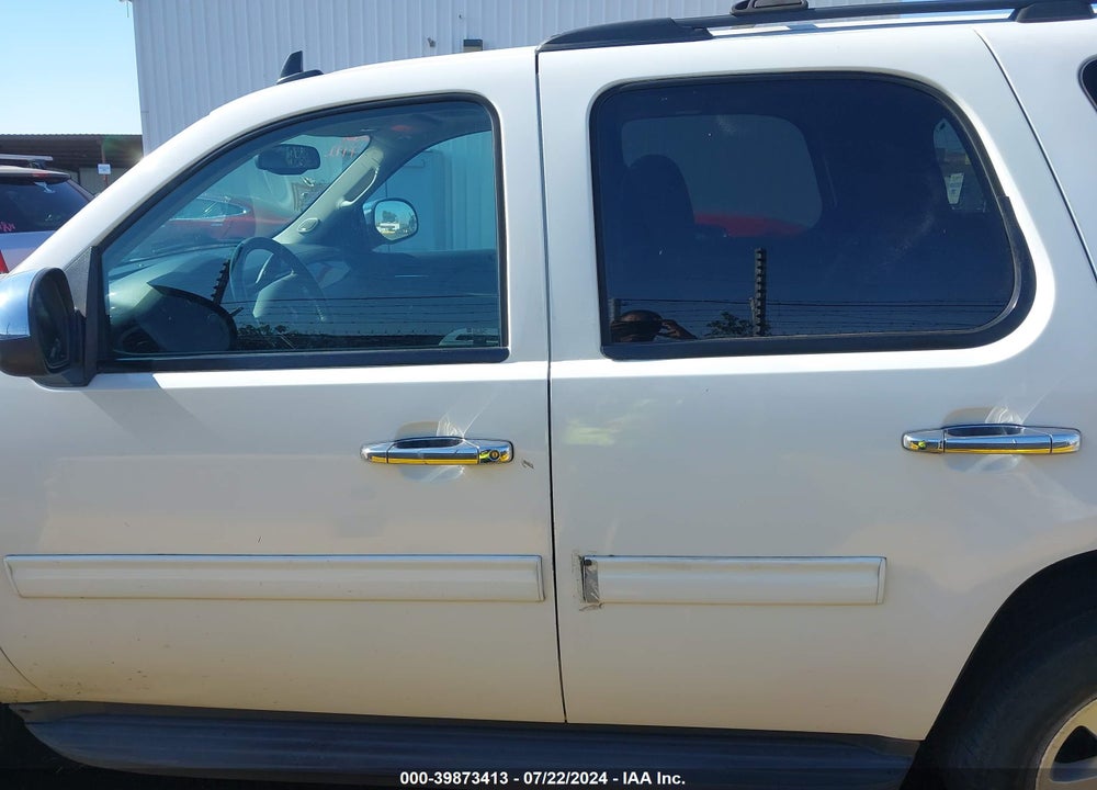 2011 GMC YUKON SLT VIN: 1GKS2CE0XBR264617