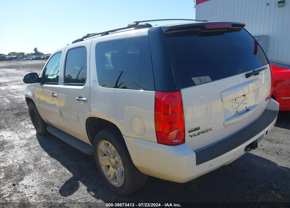 2011 GMC YUKON SLT VIN: 1GKS2CE0XBR264617