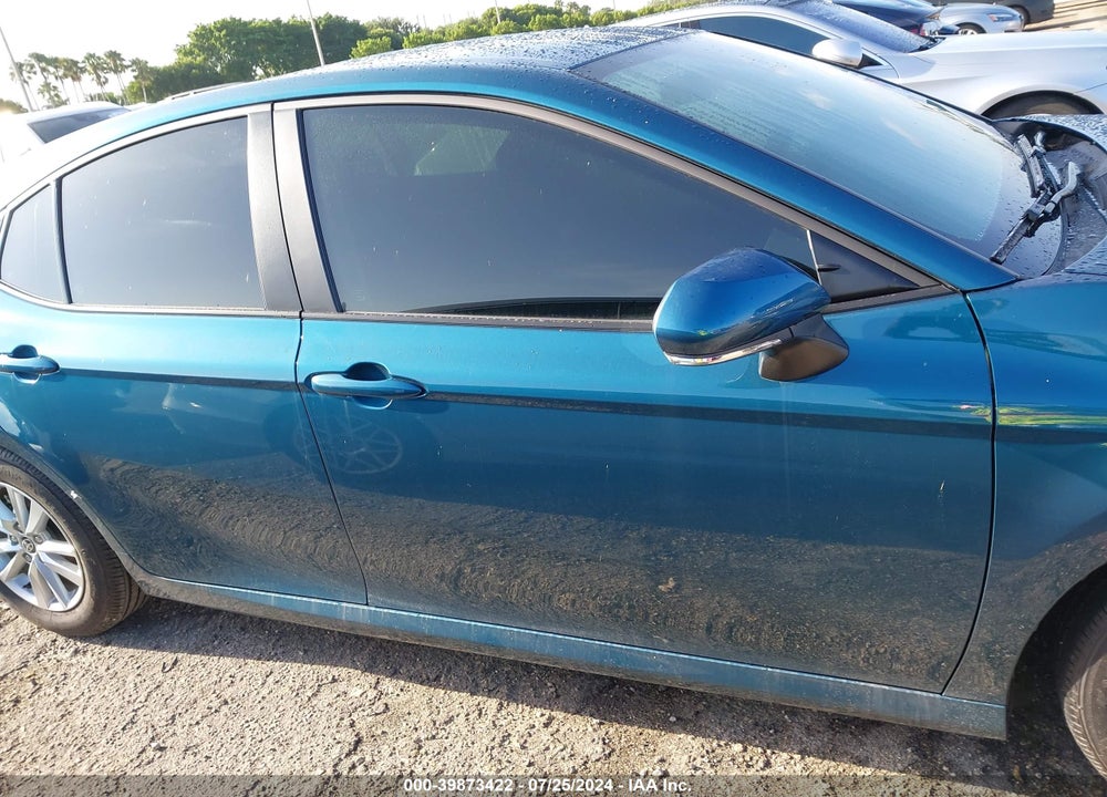 2025 TOYOTA CAMRY LE VIN: 4T1DAACK7SU502545