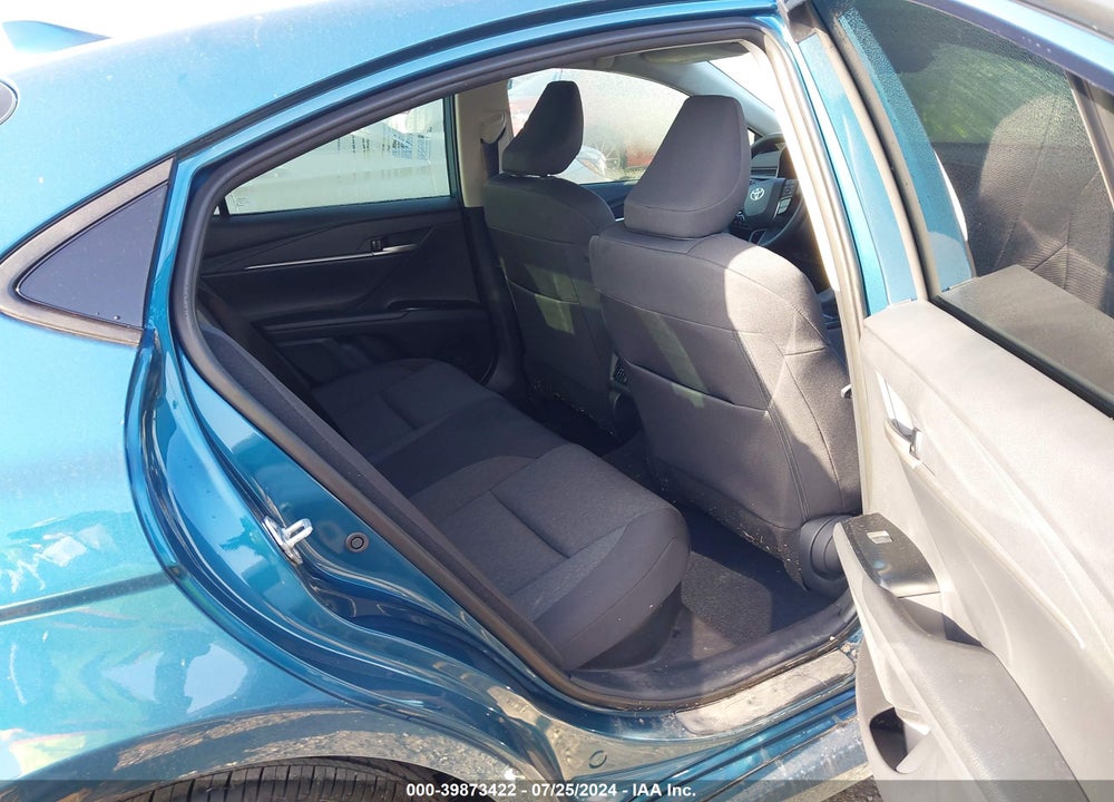 2025 TOYOTA CAMRY LE VIN: 4T1DAACK7SU502545