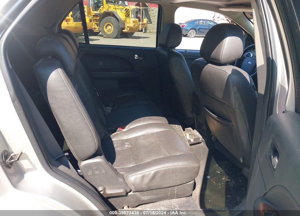 2008 FORD TAURUS X LIMITED VIN: 1FMDK06W78GA23121