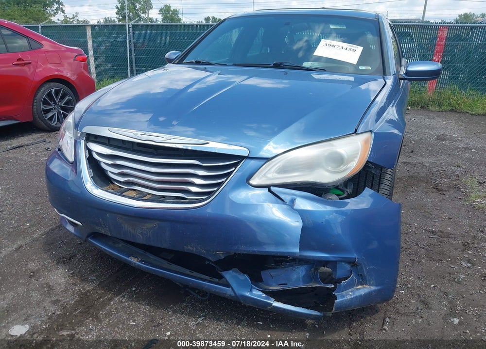 2011 CHRYSLER 200 TOURING VIN: 1C3BC1FB0BN607220