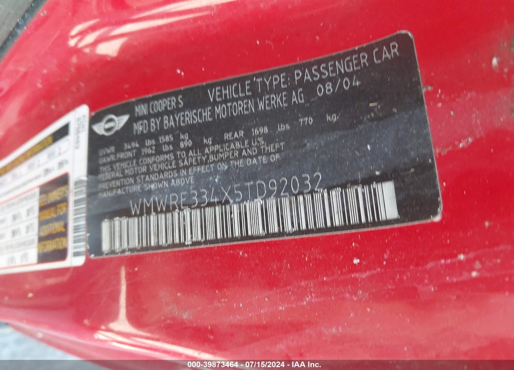 2005 MINI COOPER S VIN: WMWRE334X5TD92032