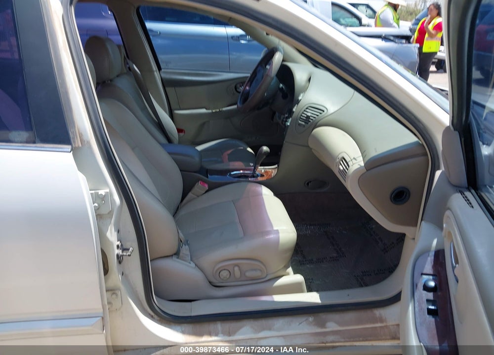 2001 OLDSMOBILE AURORA 4.0 VIN: 1G3GS64C214224509