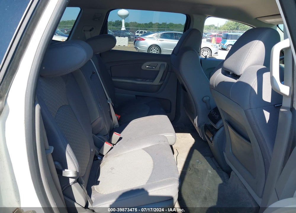 2011 CHEVROLET TRAVERSE LS VIN: 1GNKRFED9BJ356142