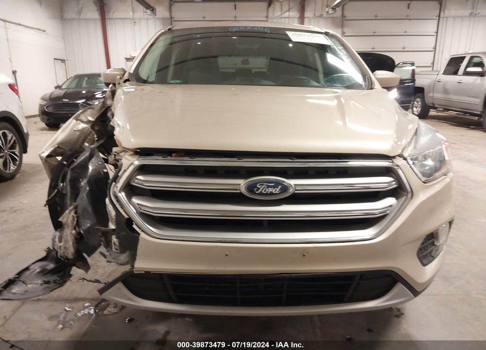2017 FORD ESCAPE SE VIN: 1FMCU0G90HUB57632