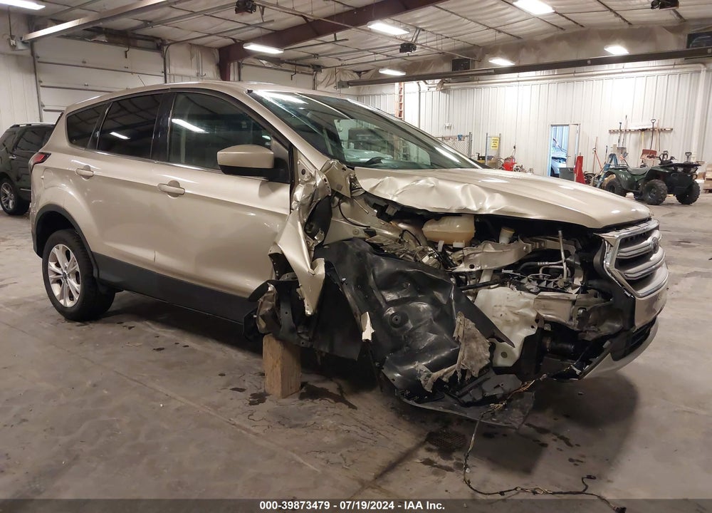 2017 FORD ESCAPE SE VIN: 1FMCU0G90HUB57632
