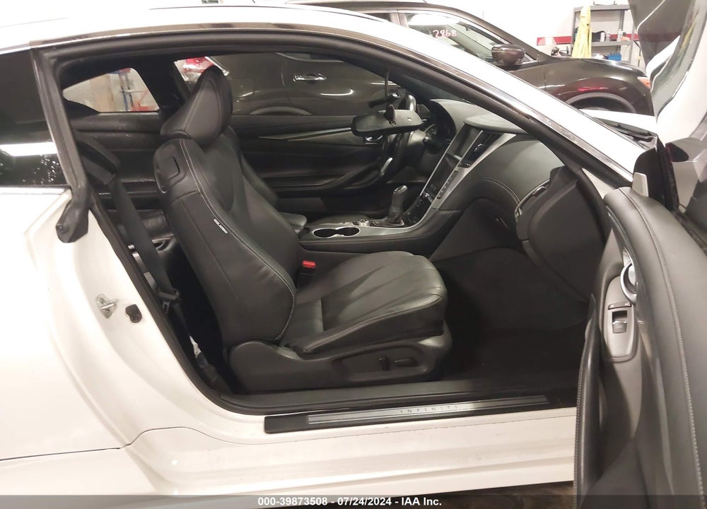 2018 INFINITI Q60 3.0T LUXE VIN: JN1EV7ELXJM390945
