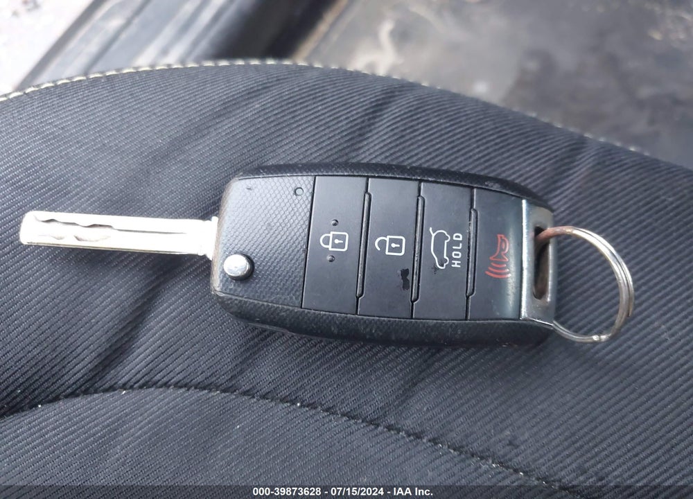 2015 KIA SOUL VIN: KNDJP3A52F7230750