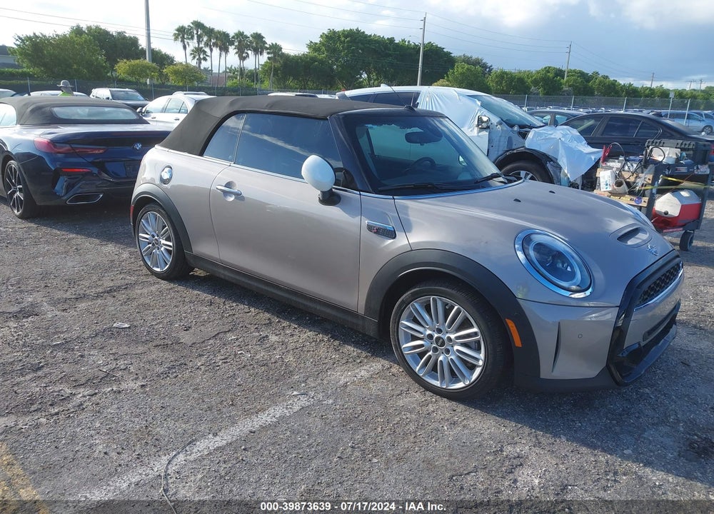 2023 MINI CONVERTIBLE COOPER S VIN: WMW43DL04P3R07223