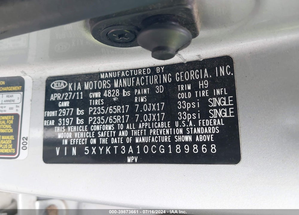 2012 KIA SORENTO LX VIN: 5XYKT3A10CG189868