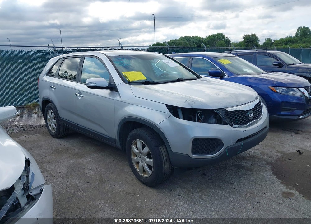 2012 KIA SORENTO LX VIN: 5XYKT3A10CG189868